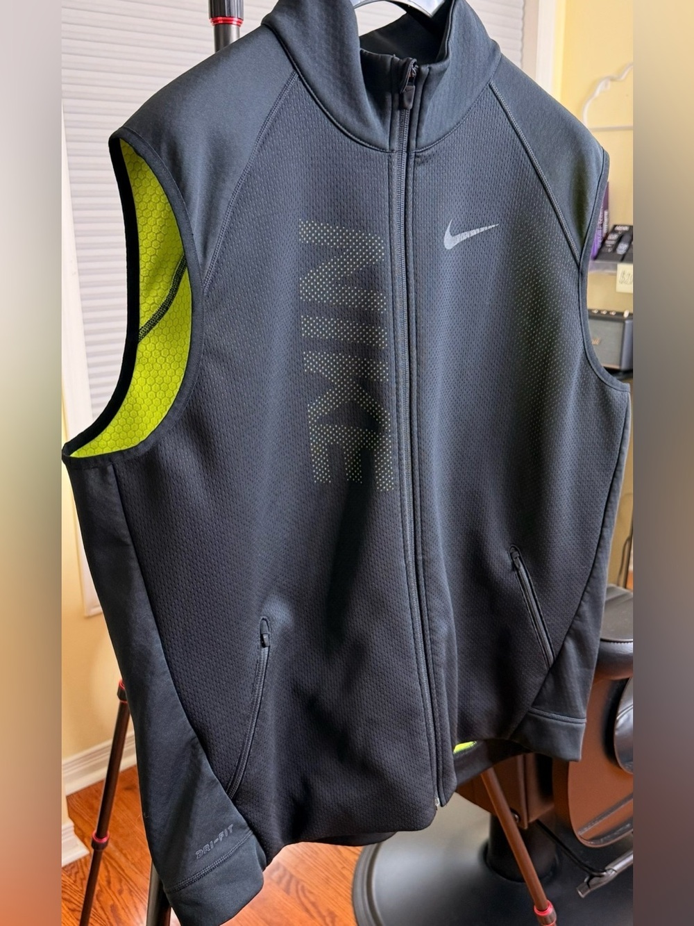 Beautiful NIKE TRAINING DriFit VEST!!!